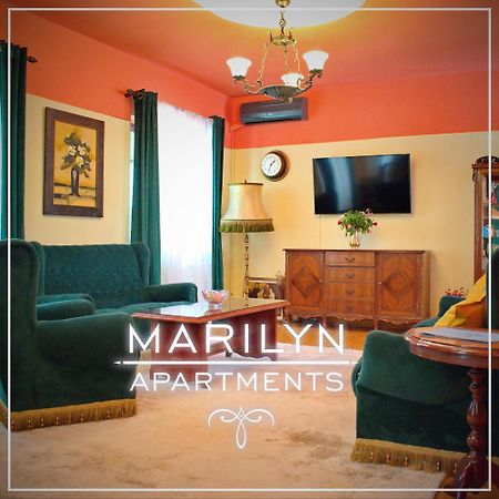 Marilyn Apartments Semêndria Exterior foto